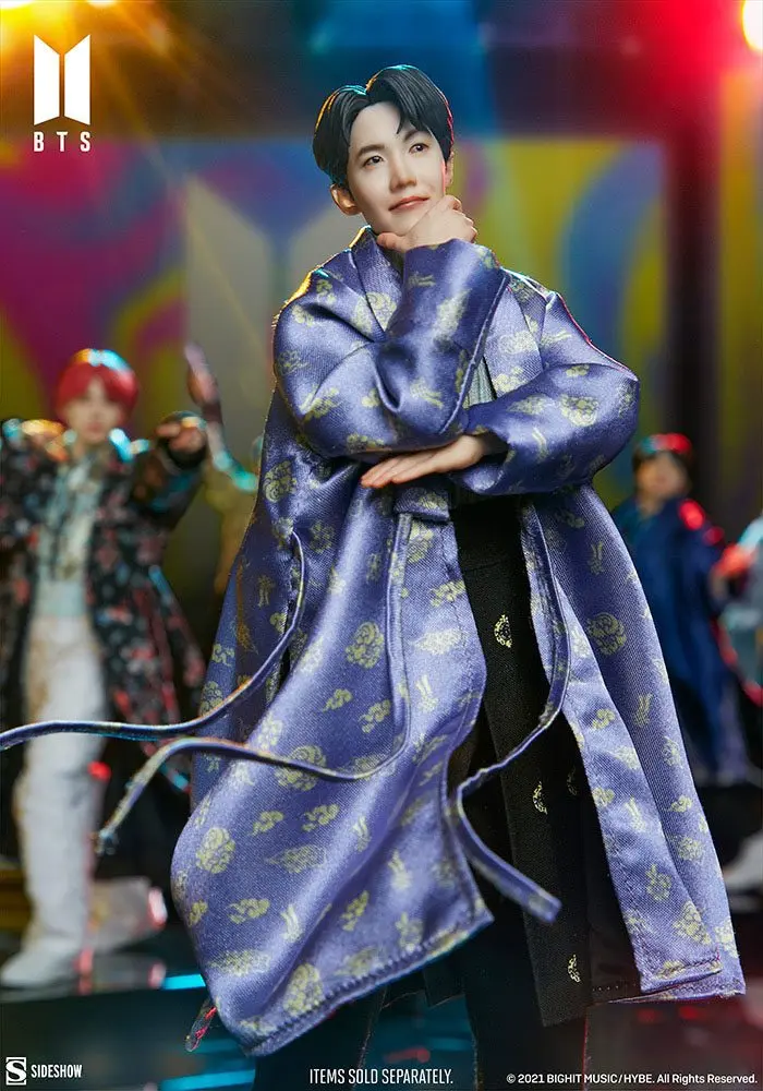 BTS Idol Collection PVC Kip j-hope Deluxe 24 cm fotografija proizvoda