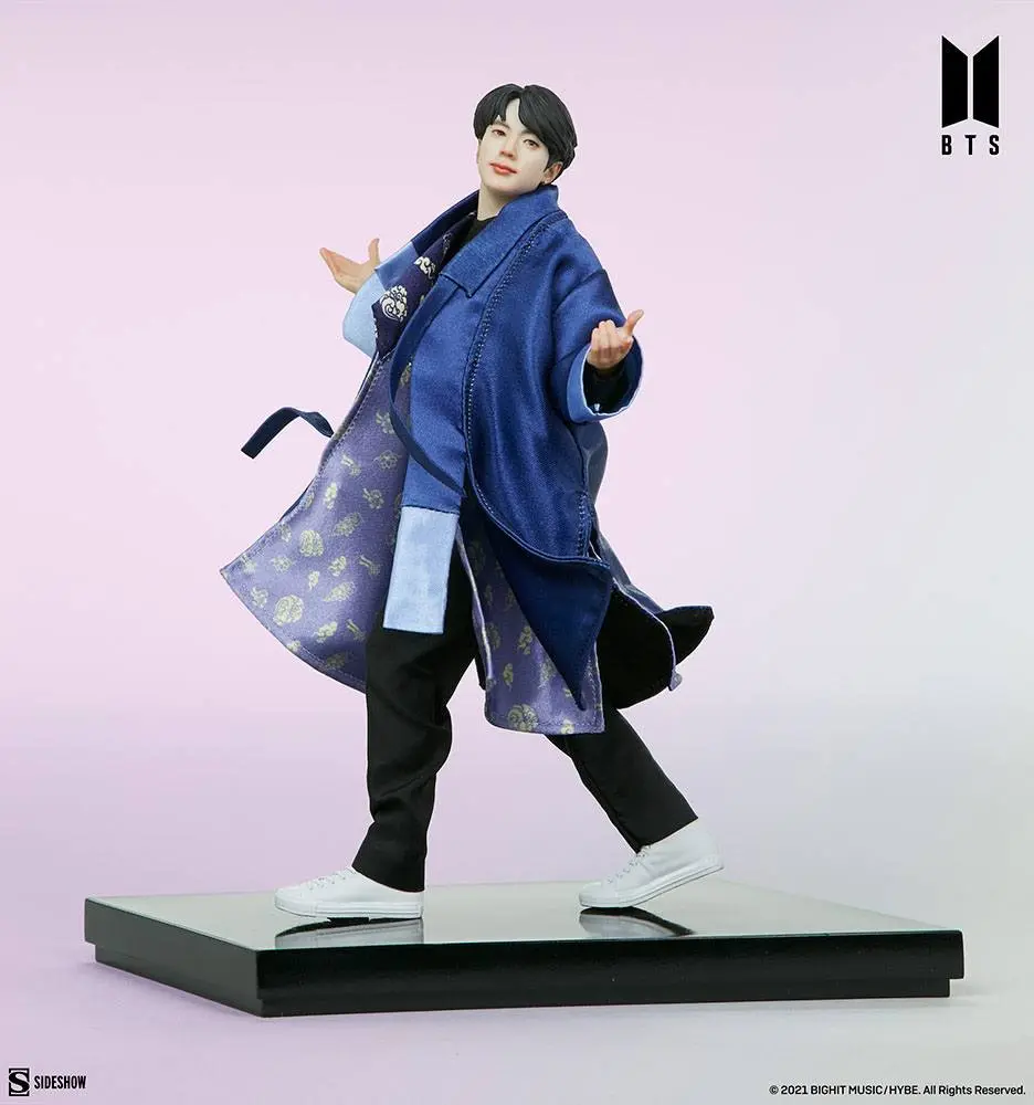 BTS Idol Collection PVC Statua Jin Deluxe 23 cm fotografija proizvoda