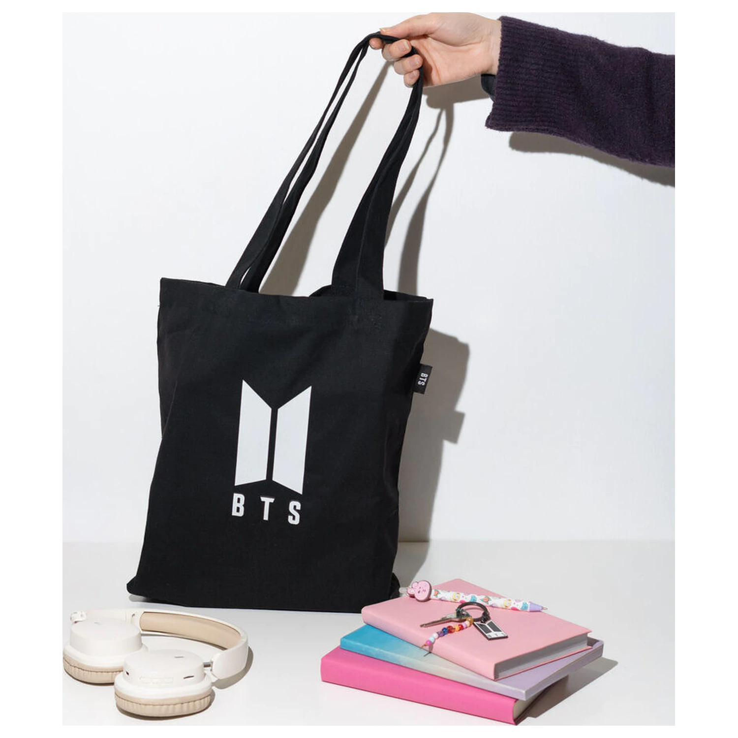 BTS logo torba fotografija proizvoda