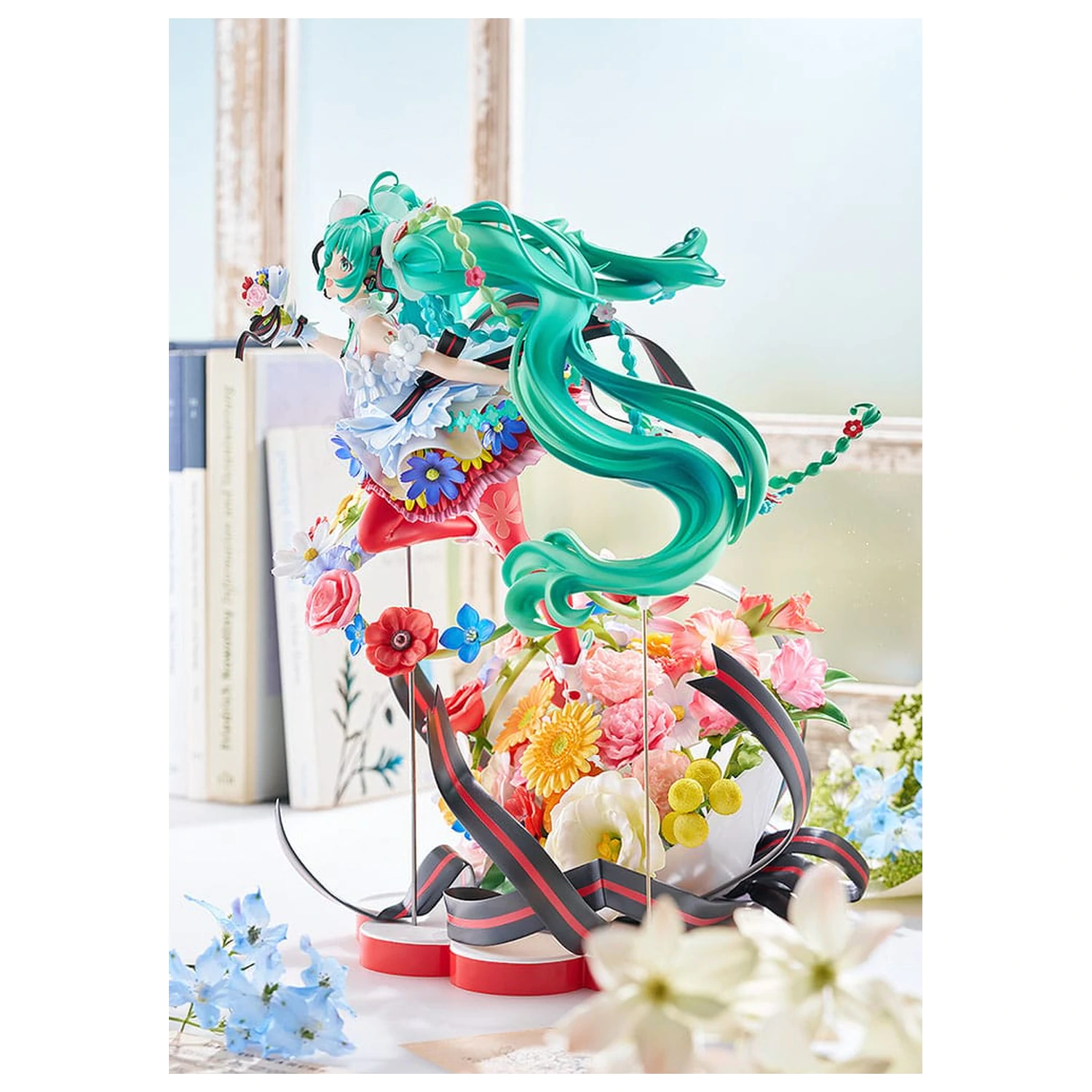 Character Vocal Series 01: Hatsune Miku PVC kip 1/7 Hatsune Miku: Japan Live Tour 2025 Blooming 32 cm fotografija proizvoda