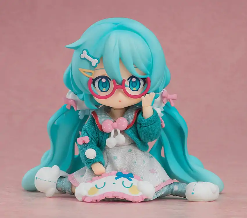 Character Vocal Series 01: Hatsune Miku Nendoroid lutka akcijska figura Hatsune Miku: Loungewear Outfit Ver. 10 cm fotografija proizvoda