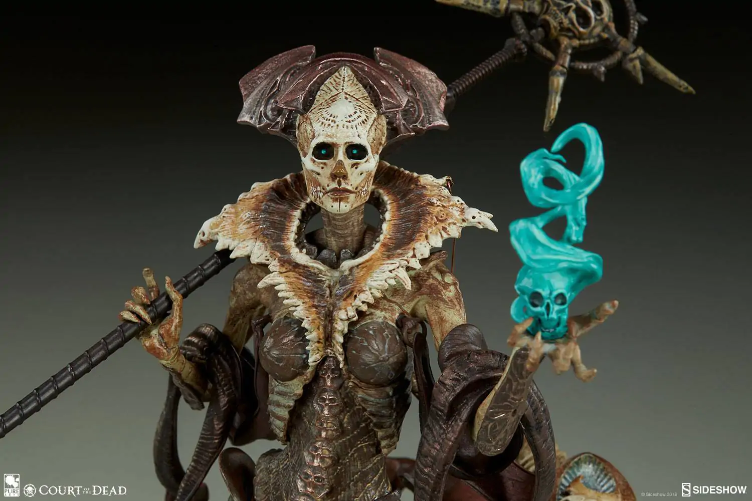 Court of the Dead PVC Kip Xiall - Osteomancers Vision 33 cm fotografija proizvoda