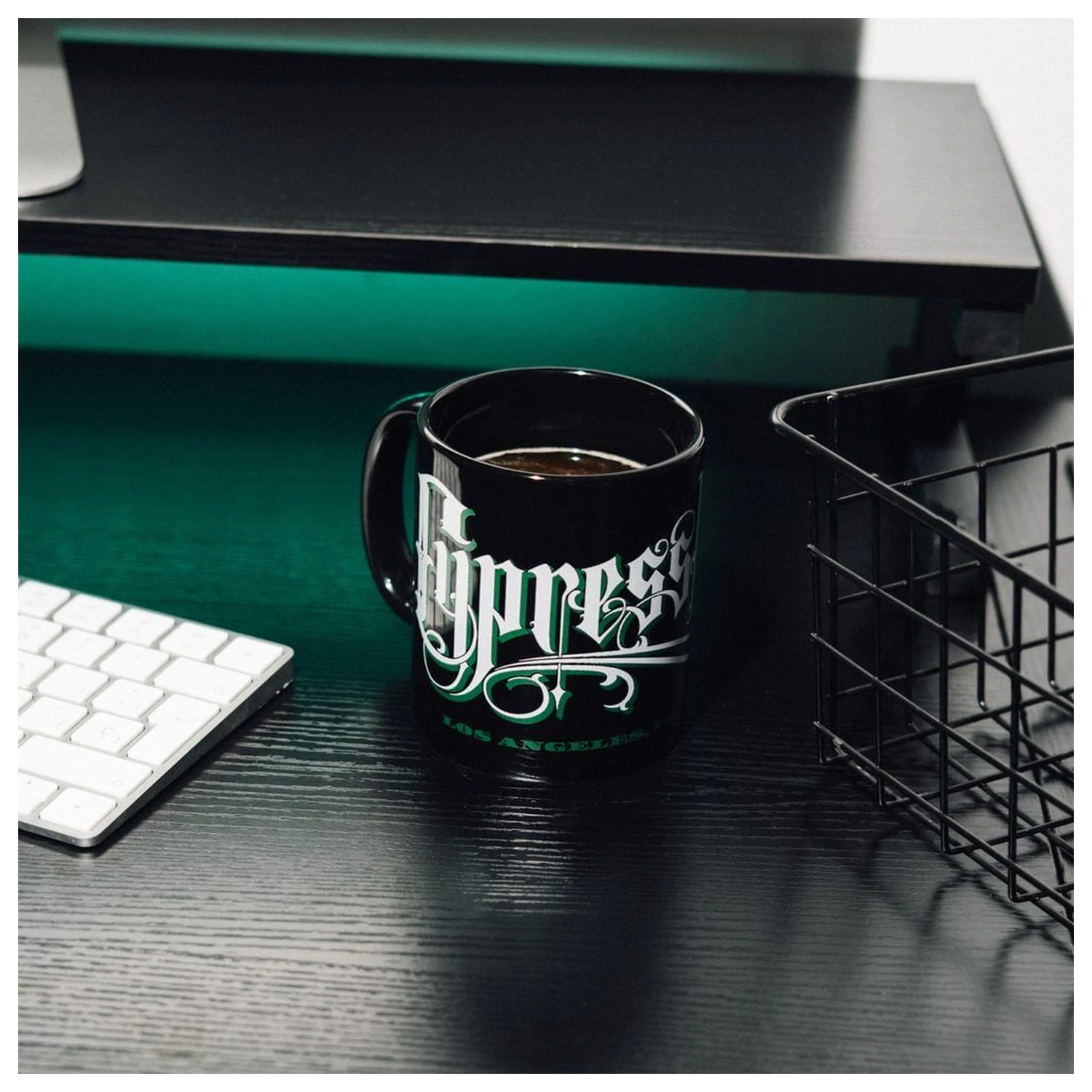 Cypress Hill šalica 350 ml fotografija proizvoda