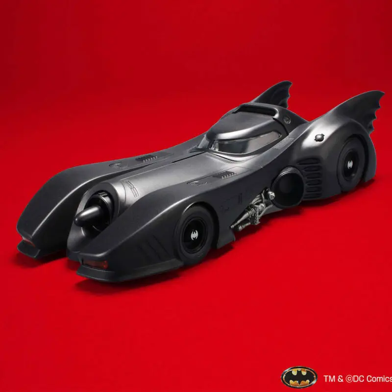 DC comics Batman Batmobile Car Model Kit figurice 1/35 fotografija proizvoda