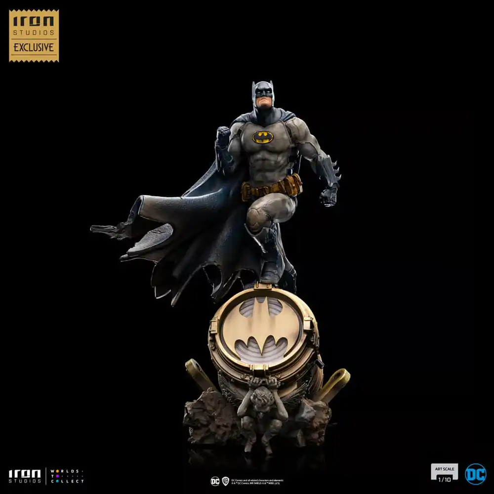 DC Comics Batman on Bat-Signal 1:10 mjerilo kip - CCXP23 Exclusive fotografija proizvoda