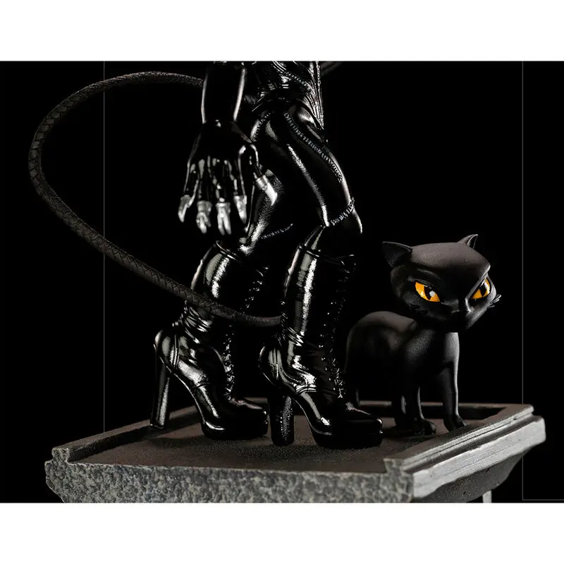 DC Comics Mini Co. Deluxe PVC figura Catwoman (Batman Returns) 17 cm fotografija proizvoda