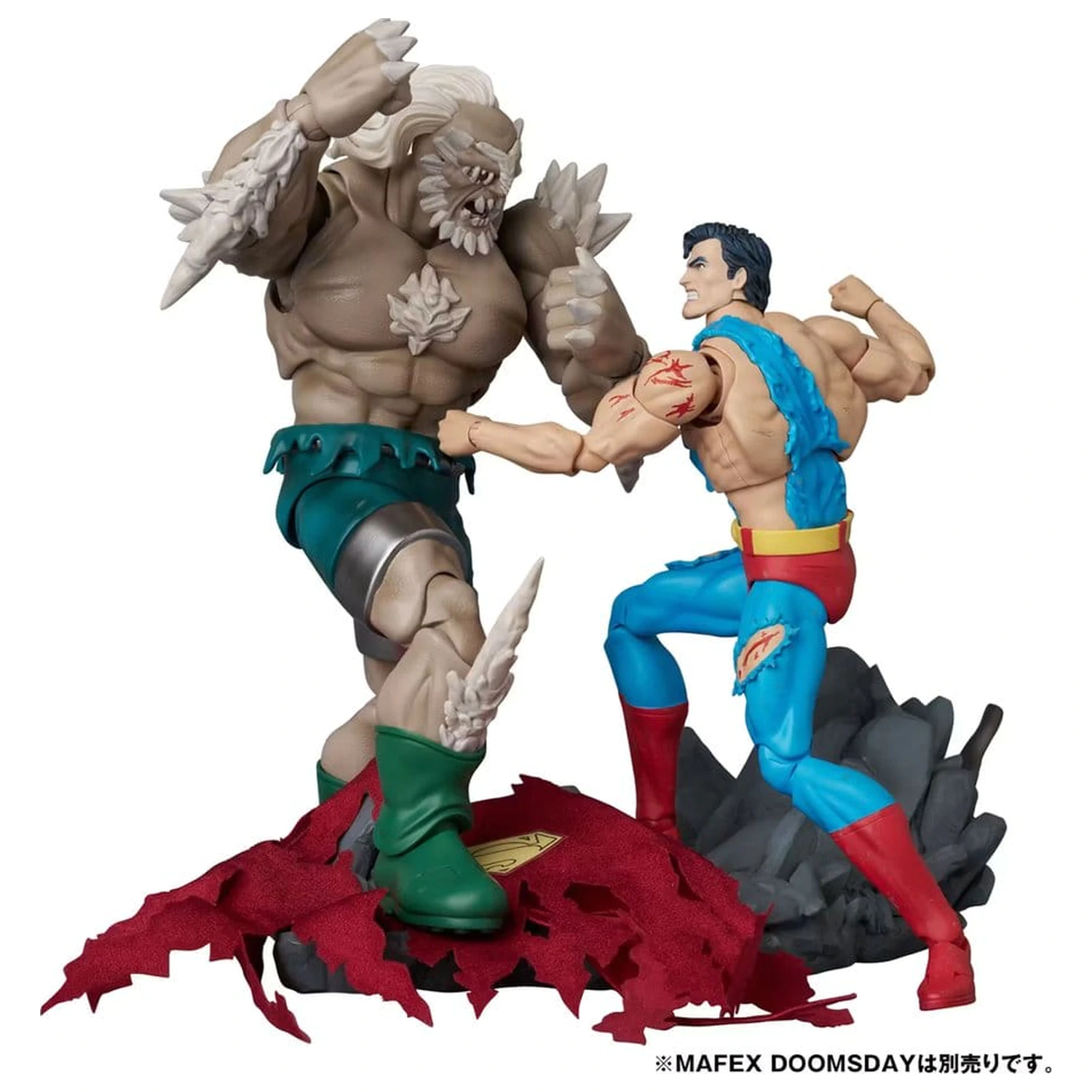 DC Comics MAFEX akcijska figura Superman (The Death of Superman) 16 cm fotografija proizvoda