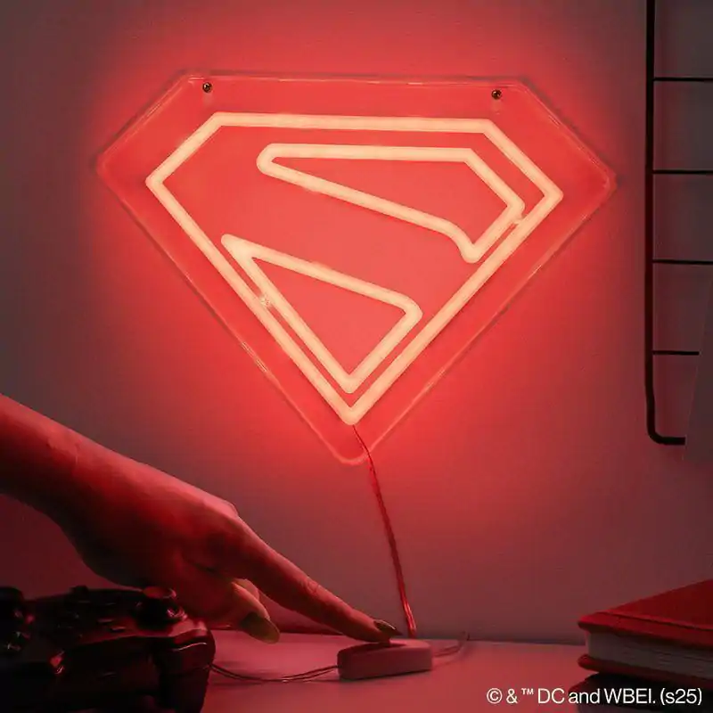 DC Comics LED zidna svjetiljka Superman neon svjetlo fotografija proizvoda