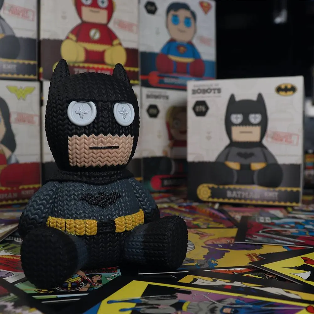 DC Comics Vinyl Figura Batman Black Suit Edition 13 cm fotografija proizvoda
