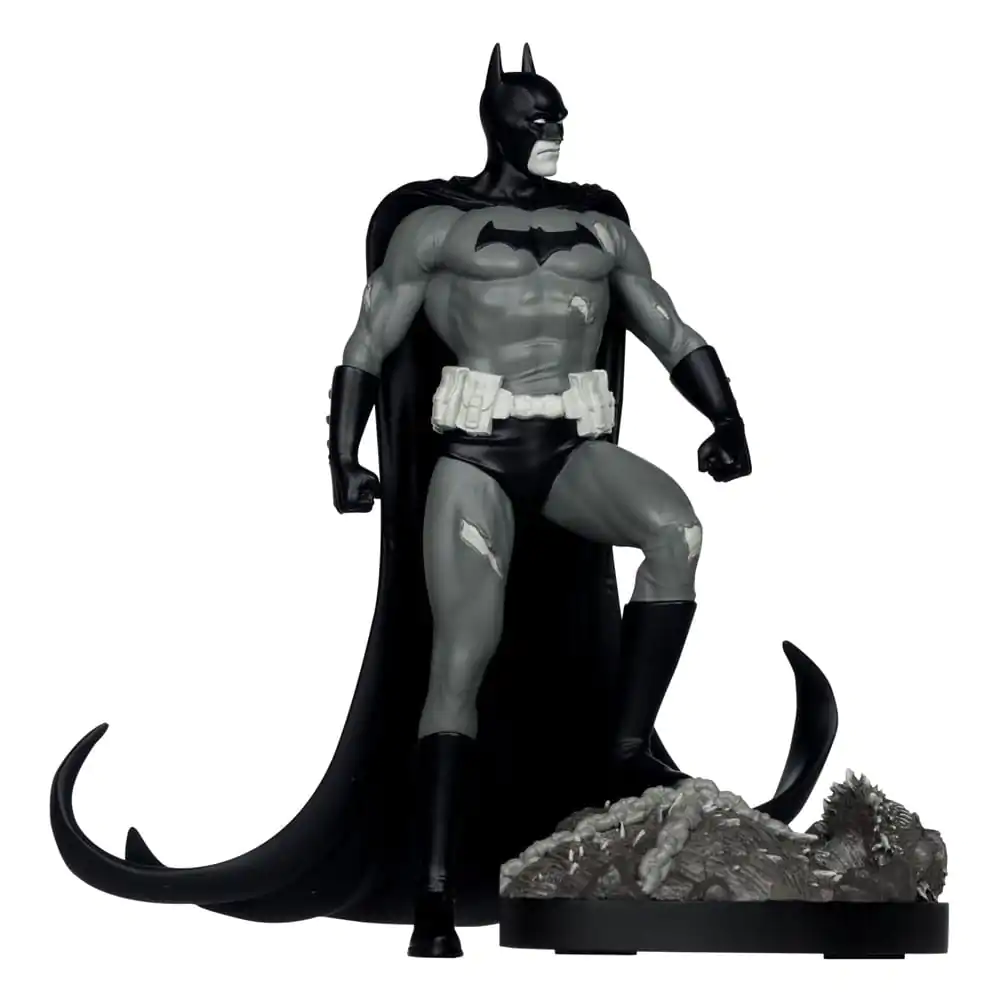 DC Direct Kip 1/10 Batman by Bjorn Barends (Black White) 18 cm fotografija proizvoda