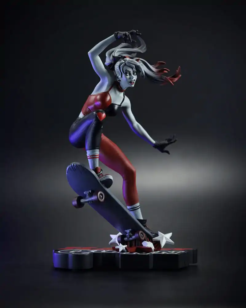 DC Direct Harley Quinn: Red, White & Black Kip 1/10 Harley Quinn by Ivan Tao 20 cm fotografija proizvoda