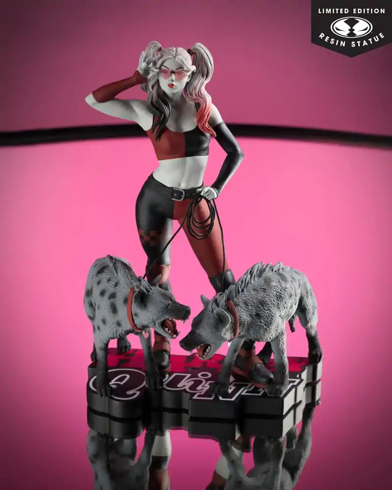 DC Direct Harley Quinn: Crveno, bijelo & Black kip 1/10 Harley Quinn by Jenny Frison 19 cm fotografija proizvoda