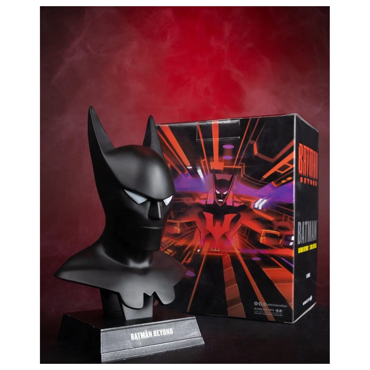 DC Direct Prop replika 1/3 Batman Cowl (Batman Beyond Animated) 18 cm fotografija proizvoda
