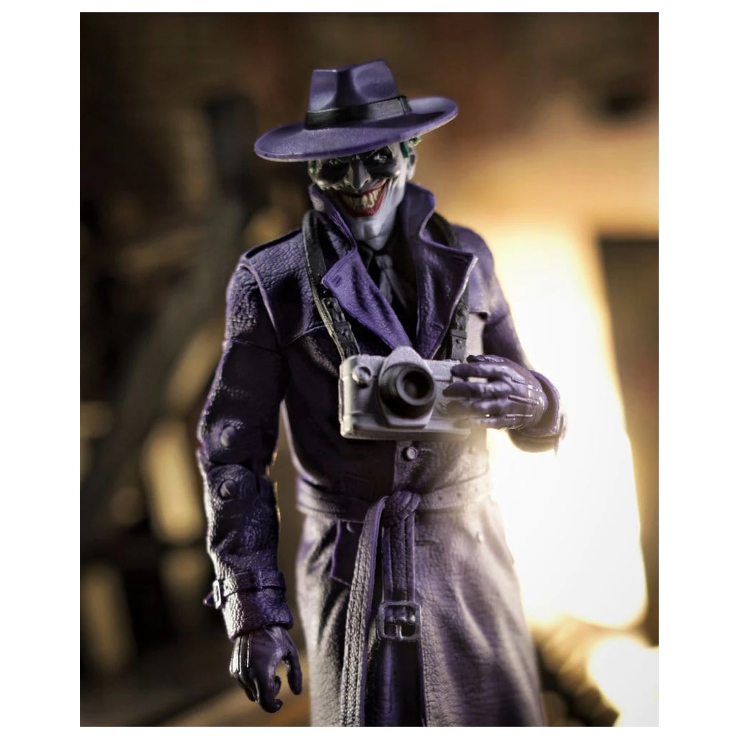 DC Multiverse McFarlane Vault Collection Akcijska figura The Joker (The Comedian) (Batman: Three Jokers) 18 cm fotografija proizvoda