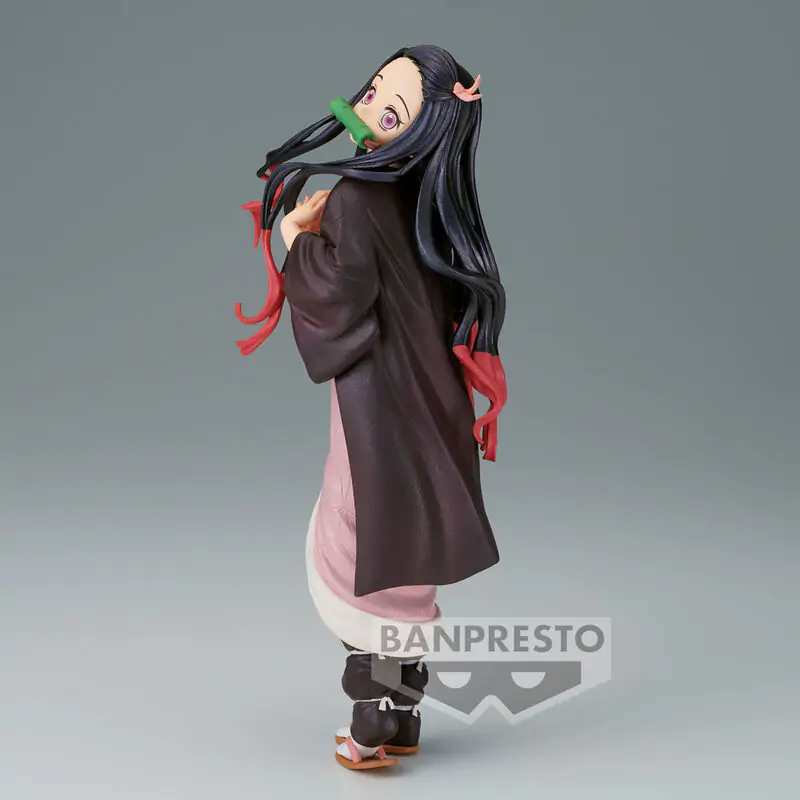 Demon Slayer Kimetsu no Yaiba Glitter & Glamours Special Color Nezuko Kamado figura 22 cm fotografija proizvoda