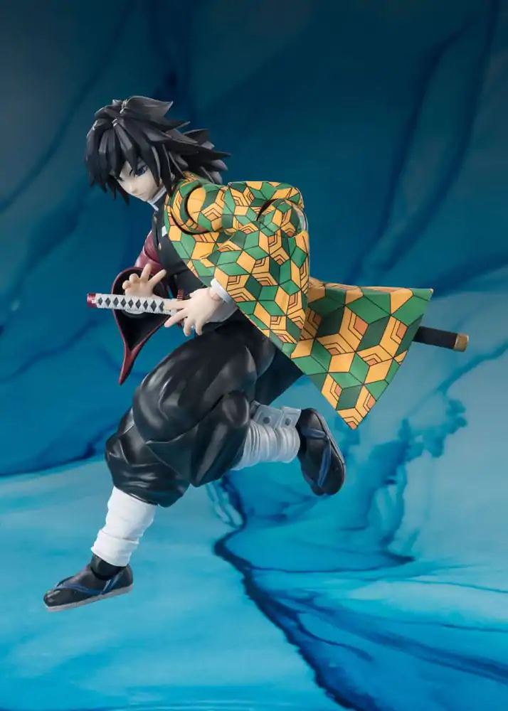 Demon Slayer: Kimetsu no Yaiba S.H. Figuarts akcijska figura Giyu Tomioka 15 cm fotografija proizvoda