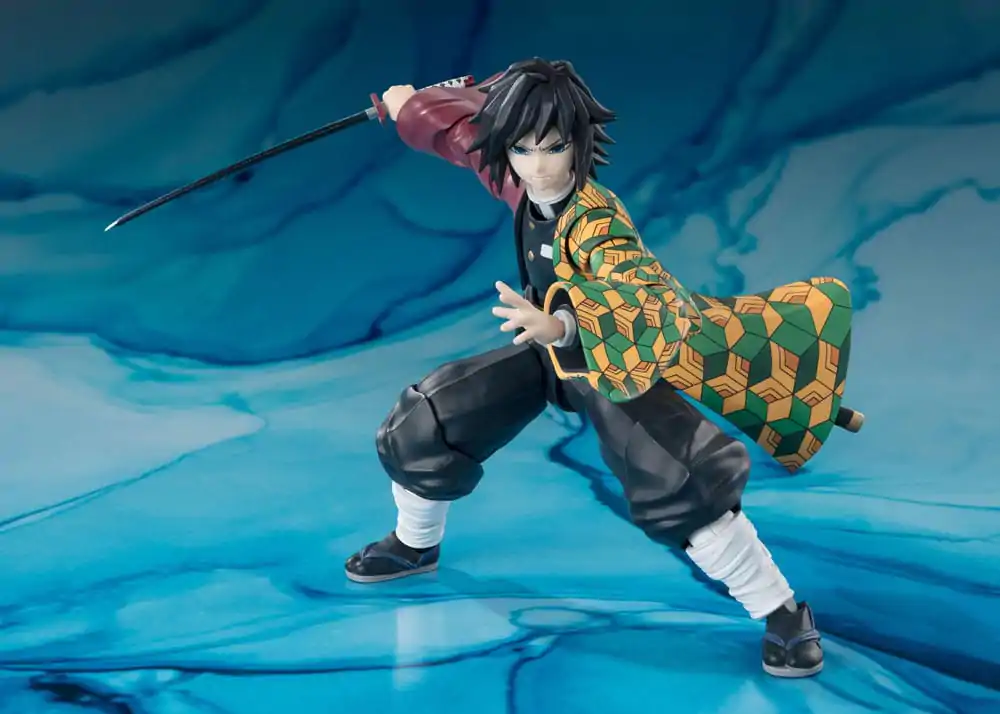 Demon Slayer: Kimetsu no Yaiba S.H. Figuarts akcijska figura Giyu Tomioka 15 cm fotografija proizvoda