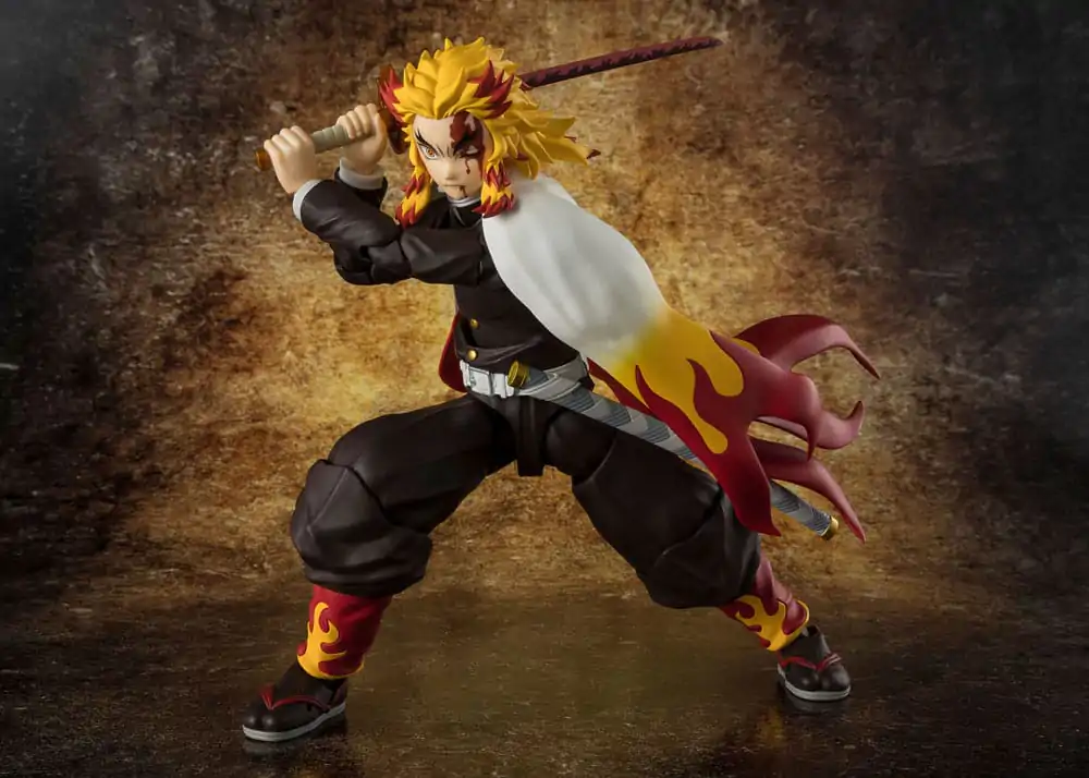 Demon Slayer: Kimetsu no Yaiba S.H.Figuarts akcijska figura Kyojuro Rengoku 15 cm fotografija proizvoda