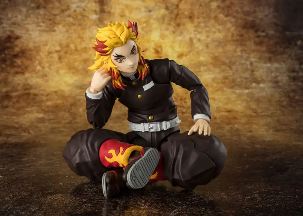 Demon Slayer: Kimetsu no Yaiba S.H.Figuarts akcijska figura Kyojuro Rengoku 15 cm fotografija proizvoda