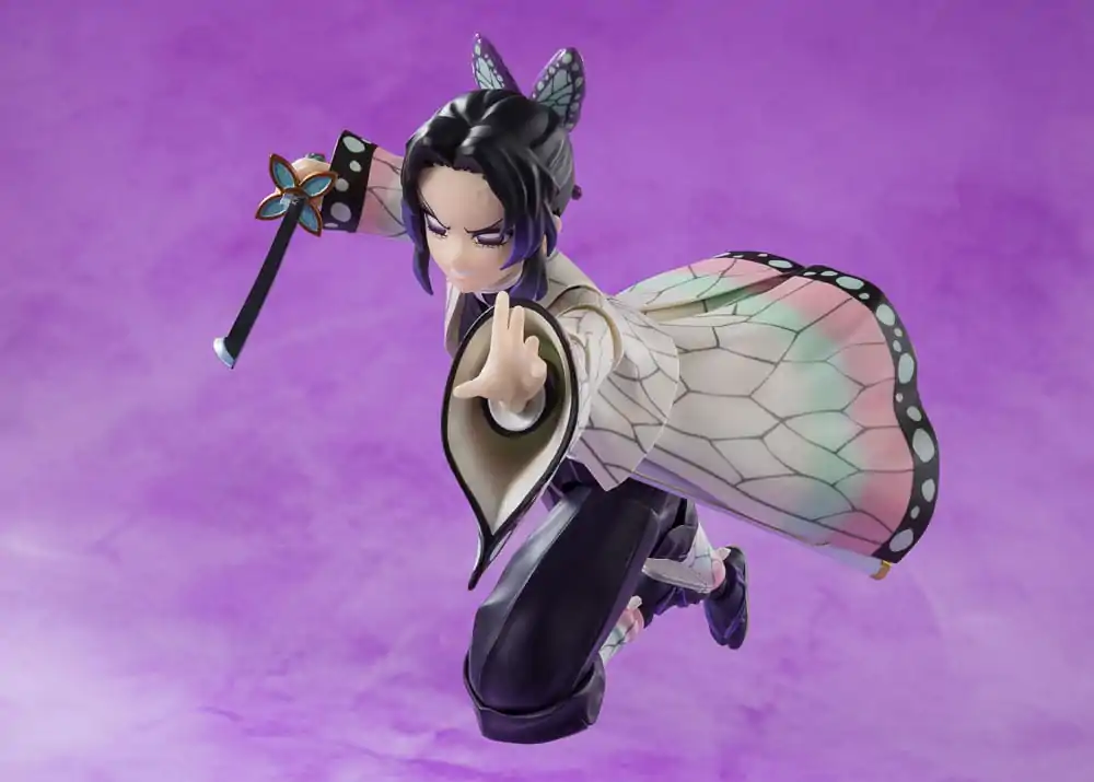 Demon Slayer: Kimetsu no Yaiba S.H.Figuarts akcijska figura Shinobu Kocho 13 cm fotografija proizvoda