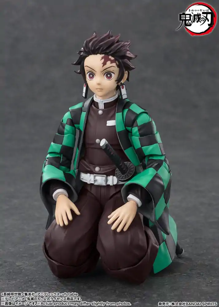 Demon Slayer: Kimetsu no Yaiba S.H. Figuarts akcijska figura Tanjiro Kamado 14 cm fotografija proizvoda