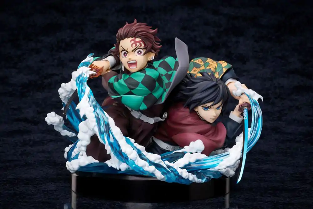Demon Slayer: Kimetsu no Yaiba PVC statua Tanjiro & Giyuu 13 cm fotografija proizvoda