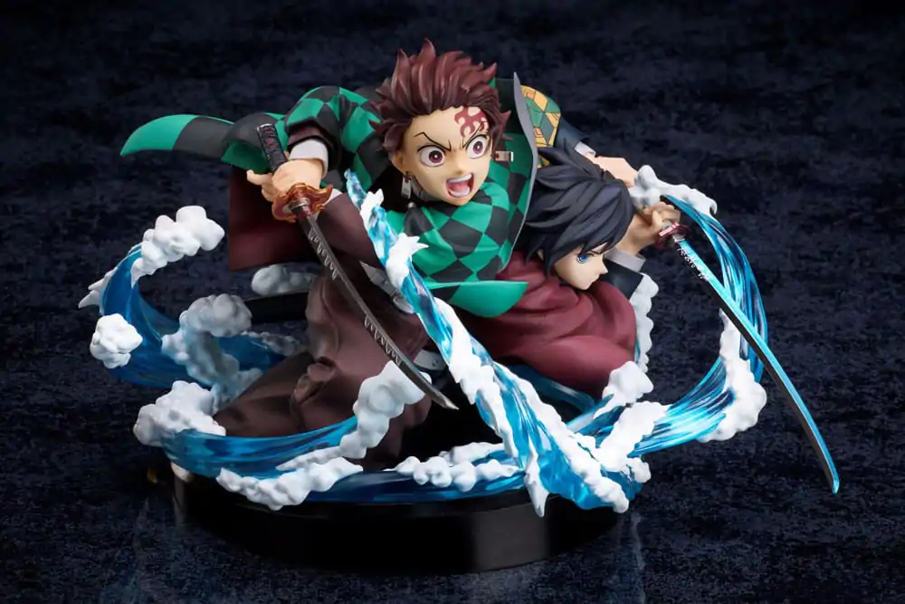 Demon Slayer: Kimetsu no Yaiba PVC statua Tanjiro & Giyuu 13 cm fotografija proizvoda