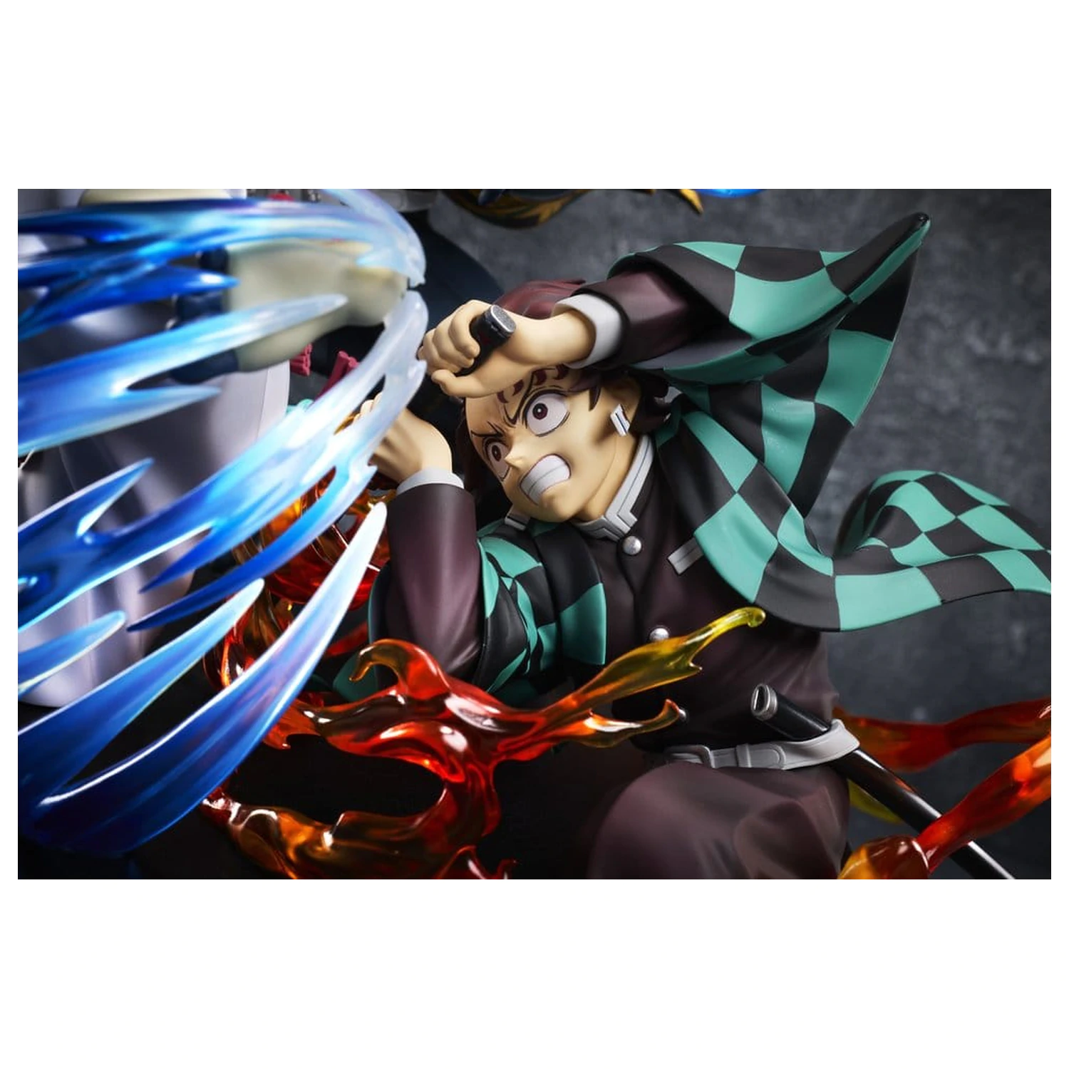 Demon Slayer: Kimetsu no Yaiba PVC figure Tanjiro Kamado & Giyu Tomioka & Akaza 13 cm fotografija proizvoda