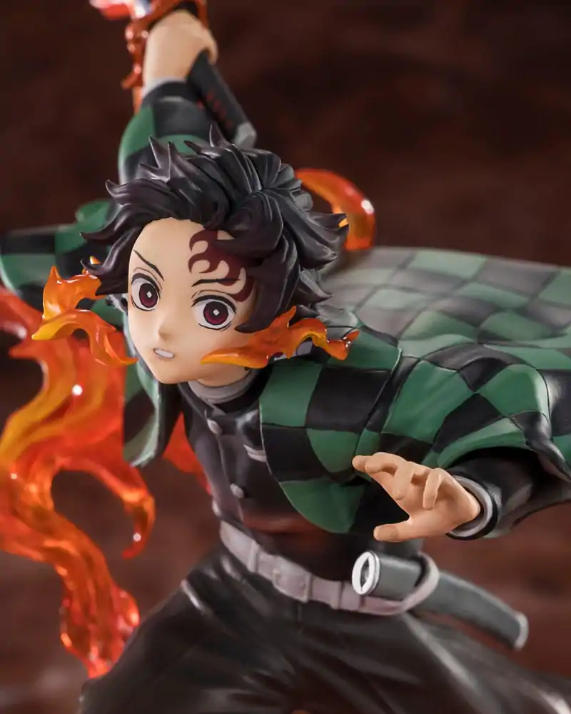 Demon Slayer Kimetsu no Yaiba Tanjiro Kamado Kyojuro Rengokus Sword Guard figura 19,5 cm fotografija proizvoda