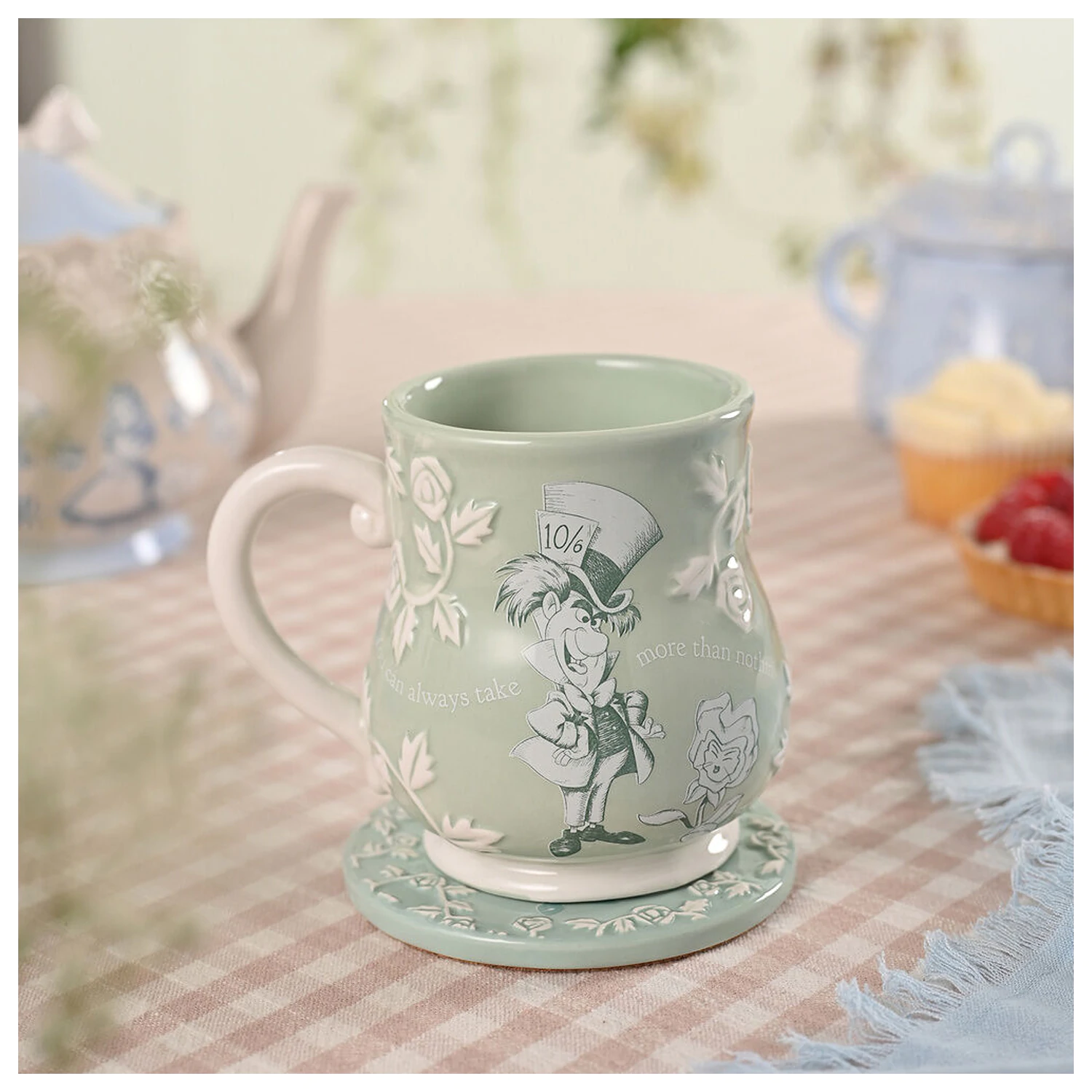 Disney Alice in Wonderland Mad Hatter šalica fotografija proizvoda
