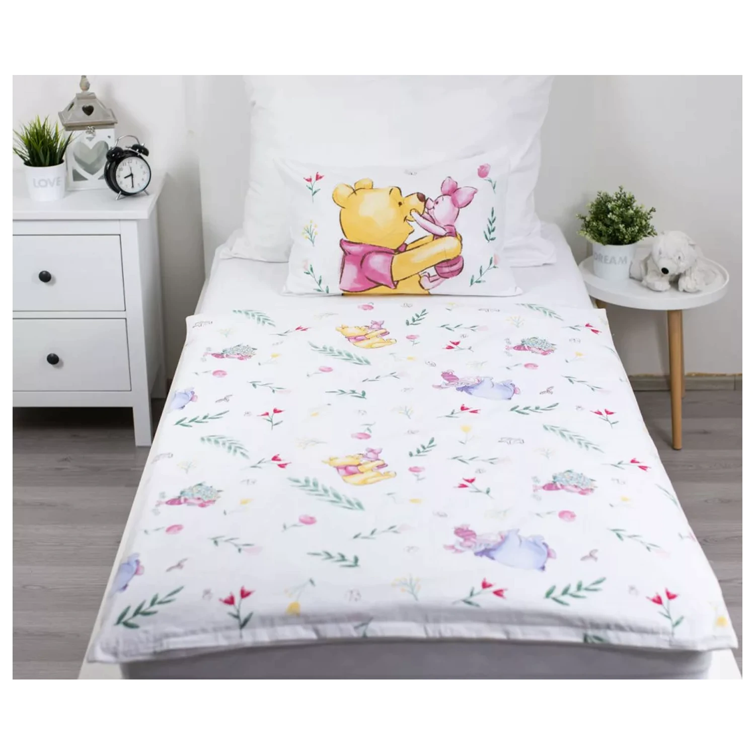 Disney Winnie the Pooh Pooh Hugs dječja posteljina za malu djecu fotografija proizvoda