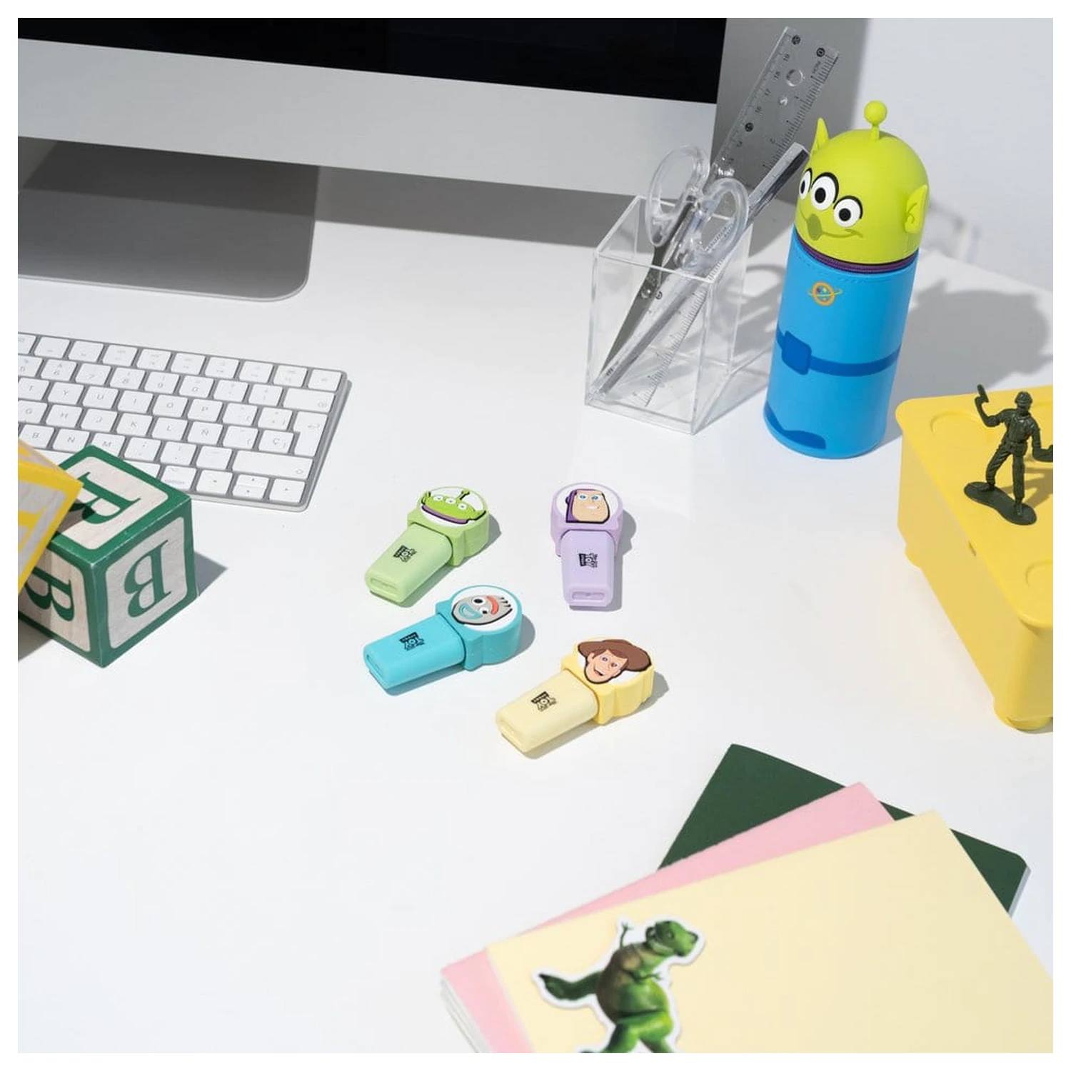 Disney Pixar Toy Story set od 4 markera s topperom fotografija proizvoda
