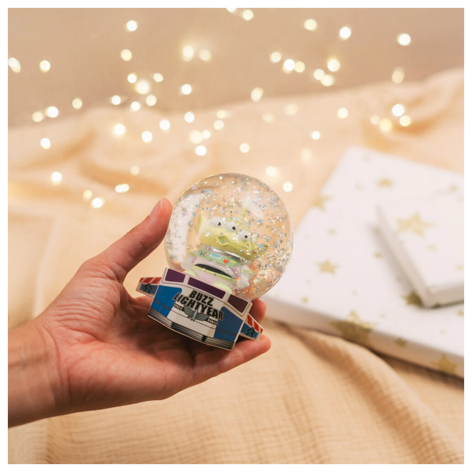 Disney Pixar Toy Story Alien snježna kugla fotografija proizvoda