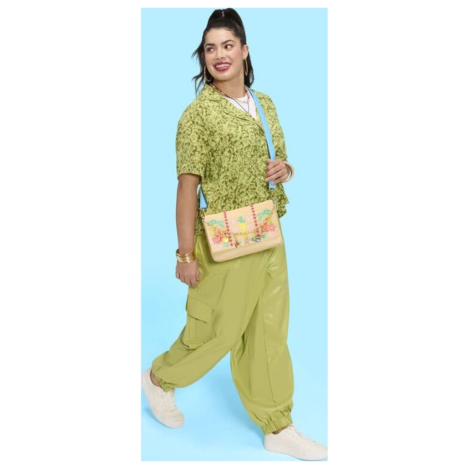 Disney by Loungefly Crossbody torba Zootopia 2 fotografija proizvoda