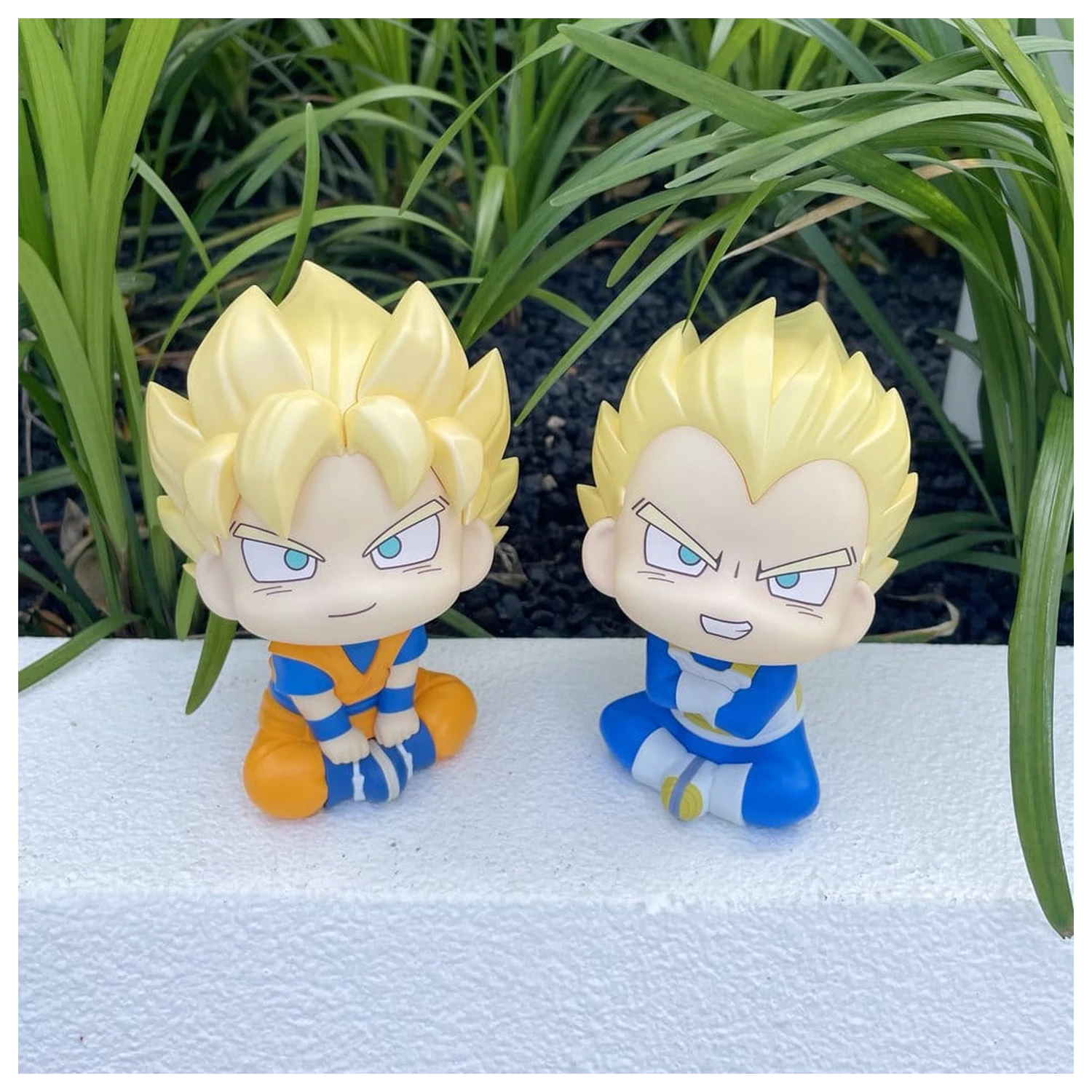 Dragon Ball DAIMA Look Up PVC figure paket od 2 komada Super Saiyan Son Goku (mini) & Super Saiyan Vegeta (mini) 11 cm (s poklonom) fotografija proizvoda