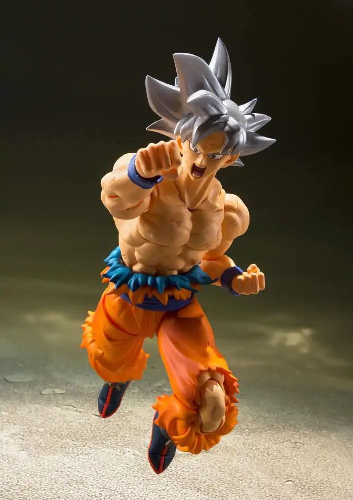 Dragon Ball Super S.H. Figuarts akcijska figura Son Goku Ultra Instinct 14 cm fotografija proizvoda