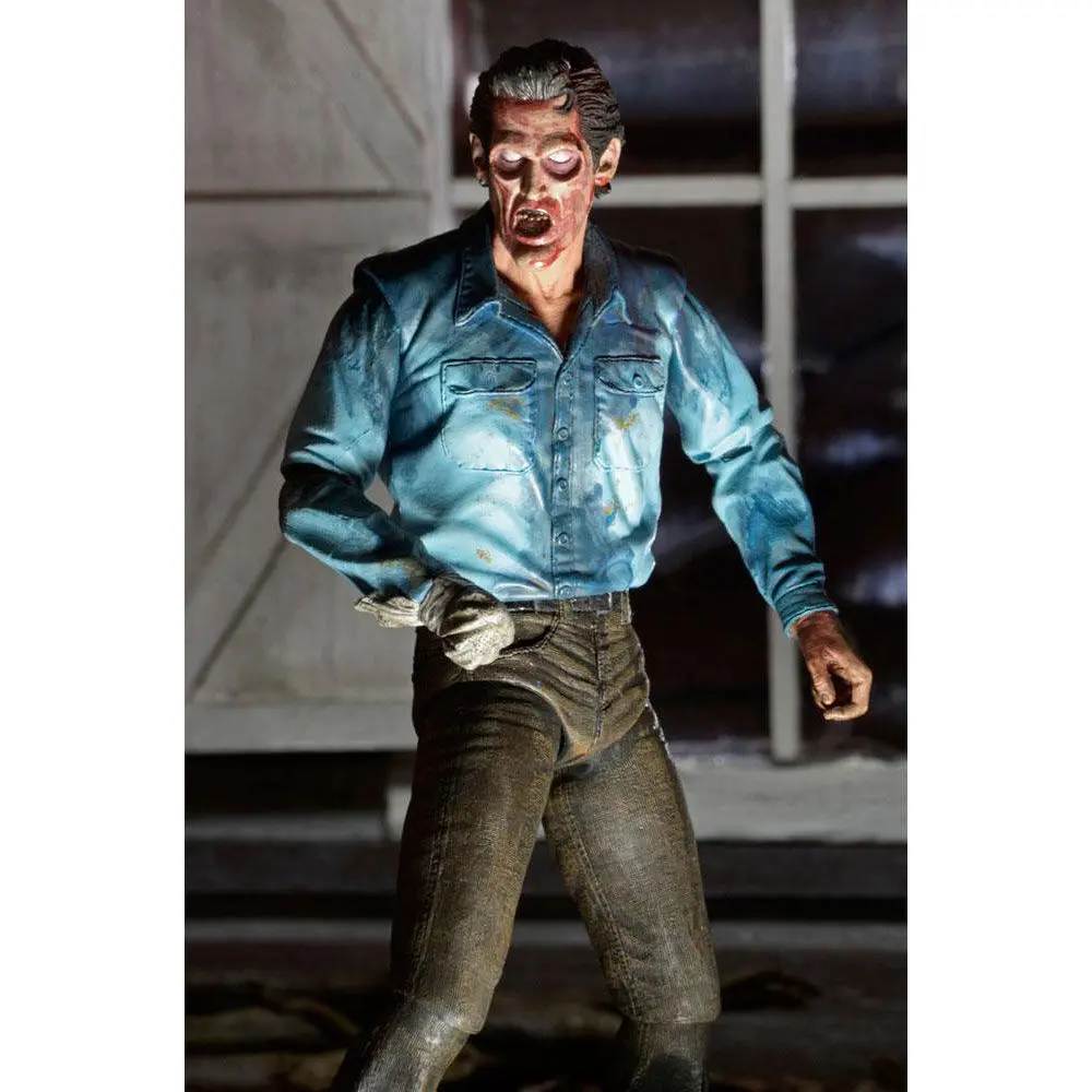 Evil Dead 2 akcijska figura Ultimate Ash 18 cm fotografija proizvoda