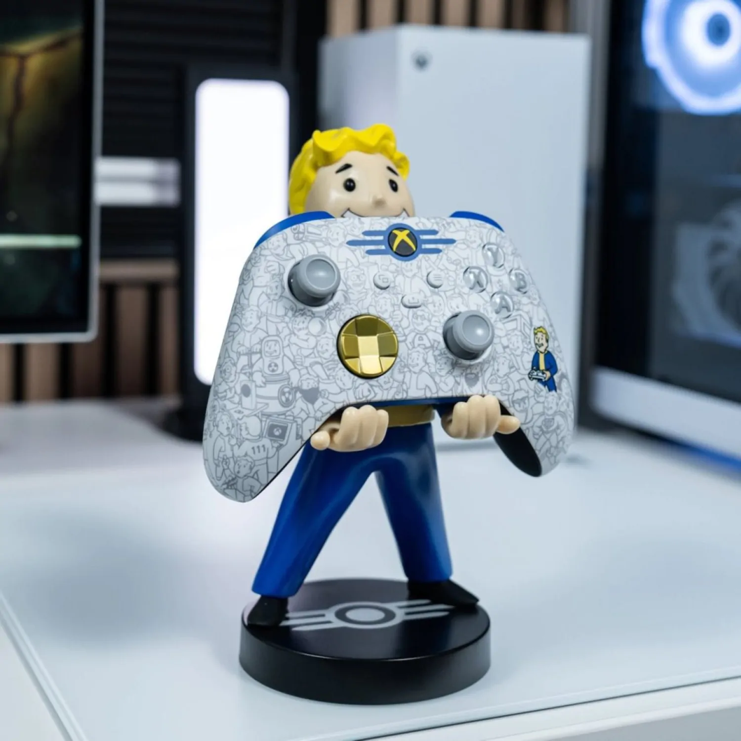 Fallout Vault Boy Cable Guys držač za kontroler i stalak za mobitel 23 cm fotografija proizvoda