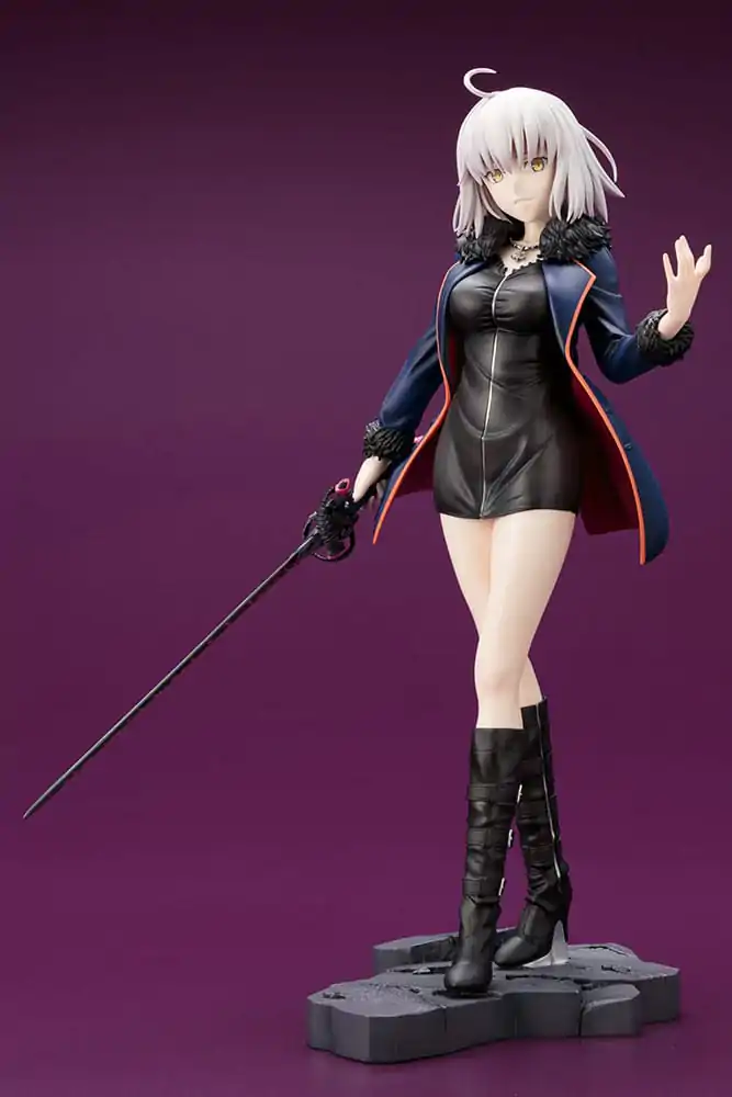 Fate/Grand Order PVC Kip 1/7 Avenger/Jeanne d'Arc (Alter) Casual Ver. 25 cm fotografija proizvoda