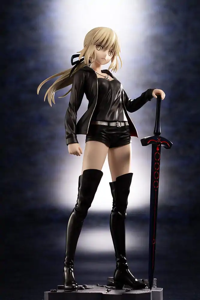 Fate/Grand Order PVC Kip 1/7 Saber/Altria Pendragon (Alter) Casual Ver. 24 cm fotografija proizvoda