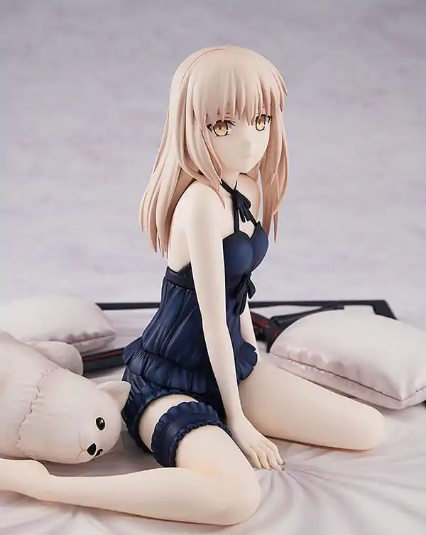 Fate/stay night: Heaven's Feel PVC Kip 1/7 Saber Alter: Babydoll Dress Ver. 15 cm fotografija proizvoda