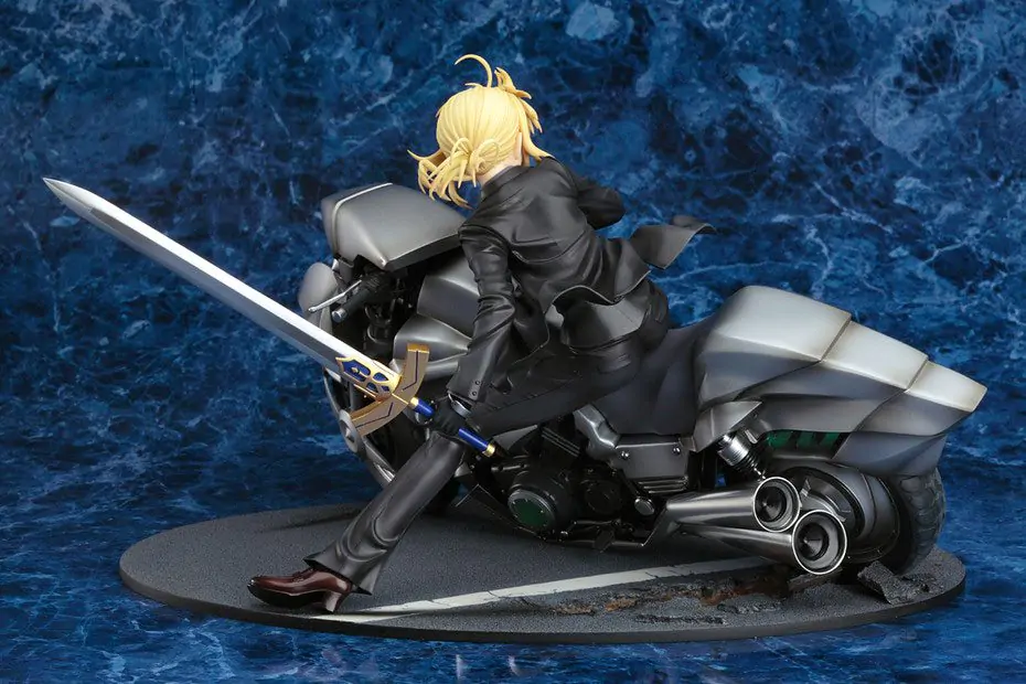 Fate/Zero Kip 1/8 Saber & Saber Motored Cuirassier (re-run) 16 cm fotografija proizvoda