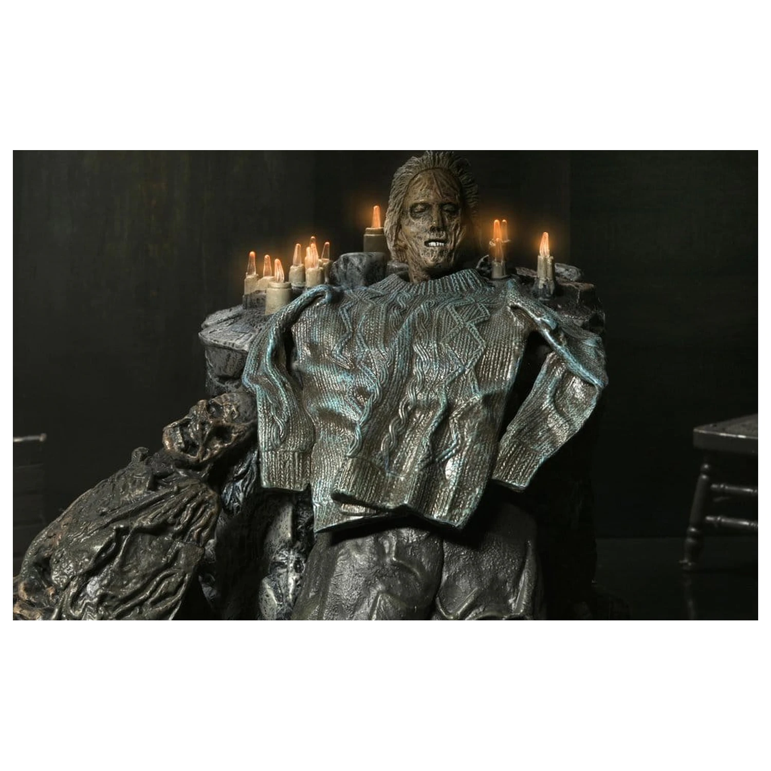 Friday the 13th: The Game Diorama Pamela Shrine fotografija proizvoda