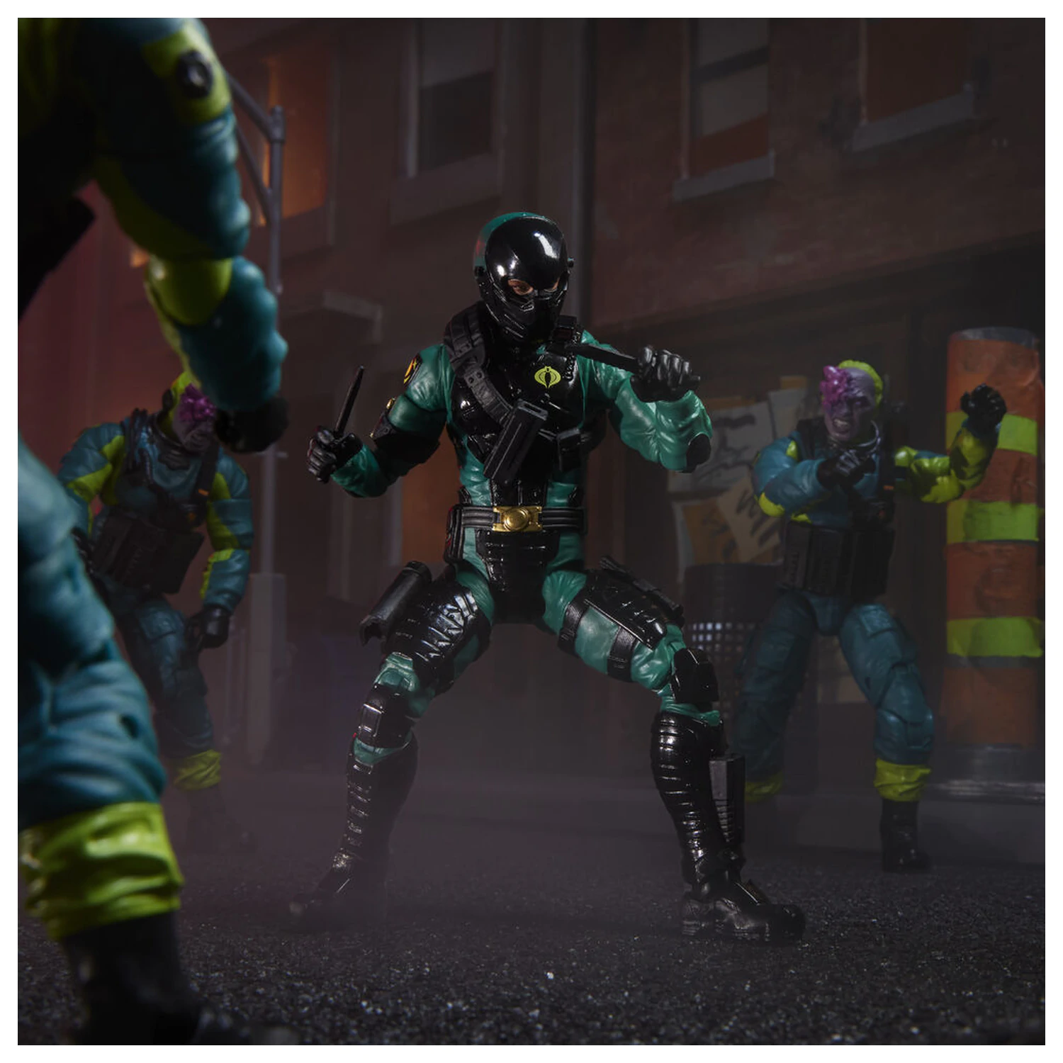 G.I. Joe Classified Series Cobra Night-Viper figura 15 cm fotografija proizvoda