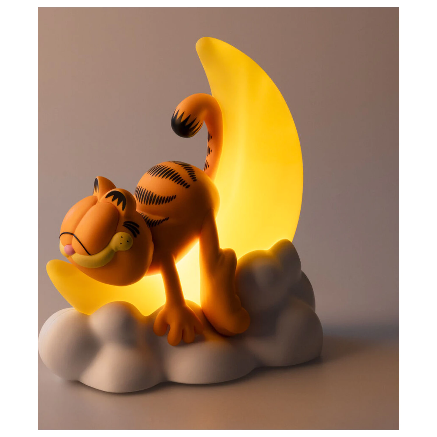 Garfiel lampa fotografija proizvoda