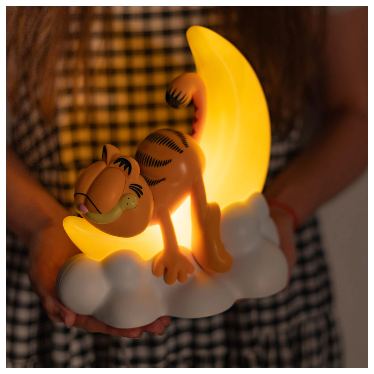 Garfiel lampa fotografija proizvoda