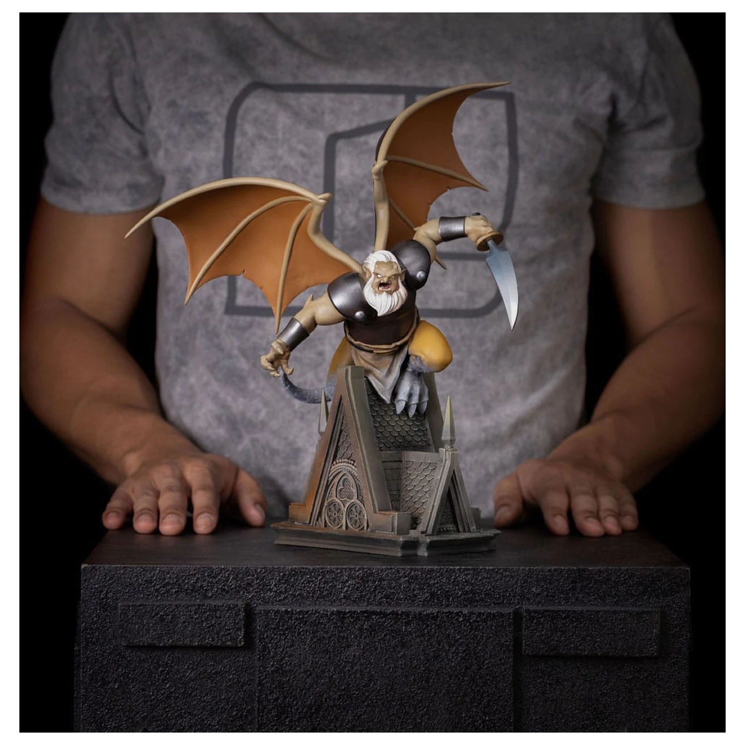 Gargoyles Art Scale Statua 1/10 Hudson 33 cm fotografija proizvoda