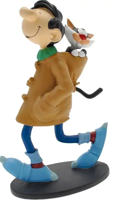 Gaston: Statua Gaston with Duffle Coat 18 cm fotografija proizvoda