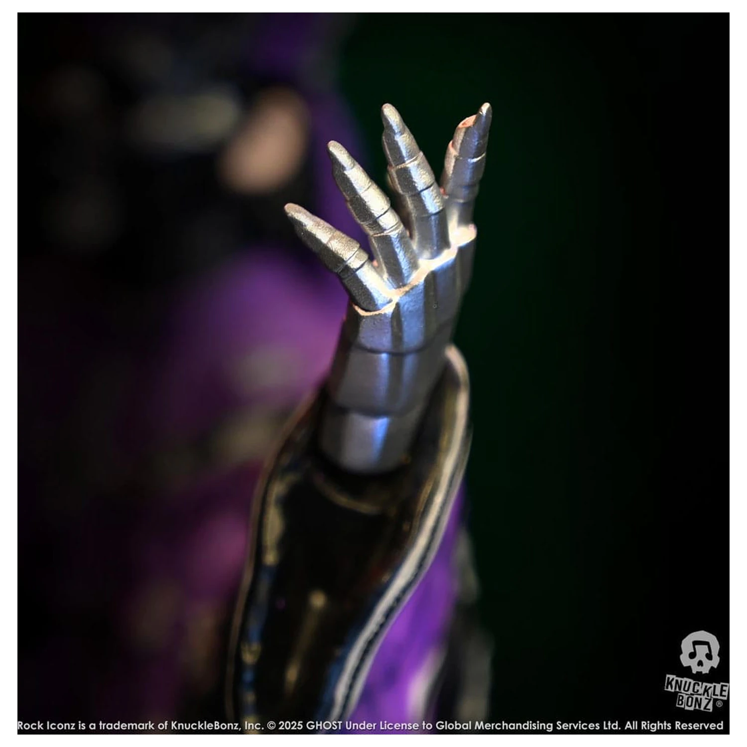 Ghost Rock Iconz statua Papa V Perpetua Purple Robes 22 cm fotografija proizvoda