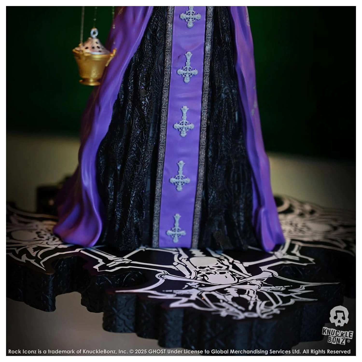 Ghost Rock Iconz statua Papa V Perpetua Purple Robes 22 cm fotografija proizvoda